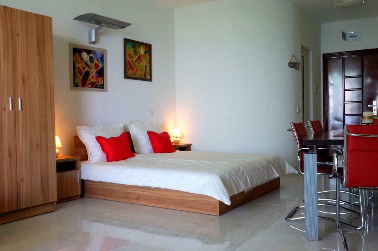 Silver Beach Delux Apartments Byala  Esterno foto